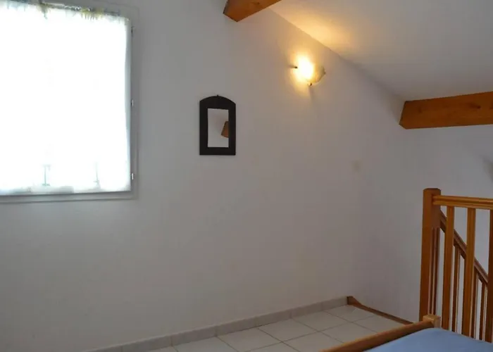 Sp480-166 Maison 2 Pieces Mezzanine Pierre La * Saint-Pierre-la-Mer (Aude)